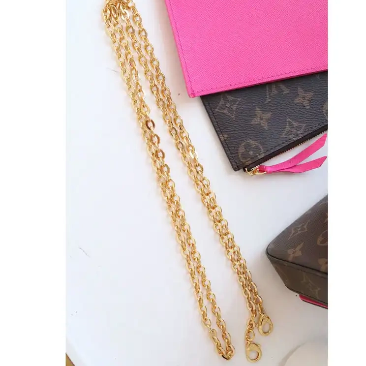 LV 2112DJ0008 Bag 1027